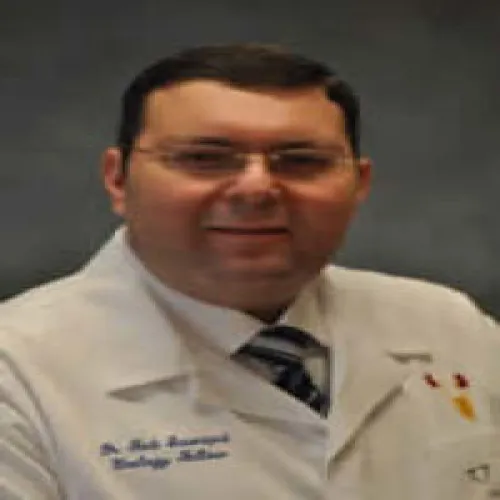 الدكتور فادي سواقد اخصائي في جراحة الكلى والمسالك البولية والذكورة والعقم