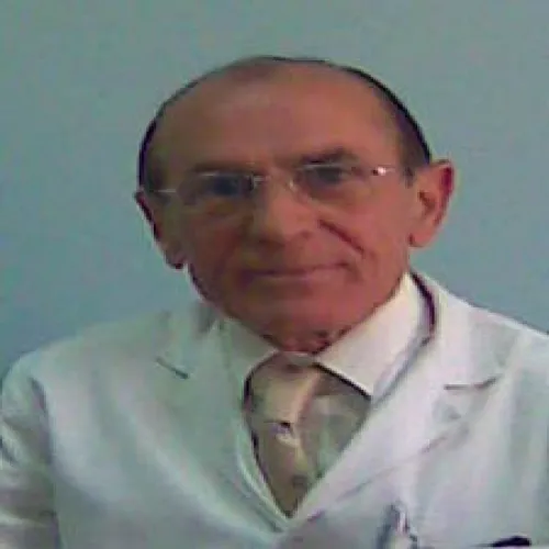 د. تيسير شنابلة اخصائي في جراحة وجه وفكين،جراحة الفك والأسنان