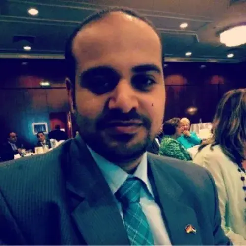 الدكتور خالد الزوايده اخصائي في تخدير وانعاش