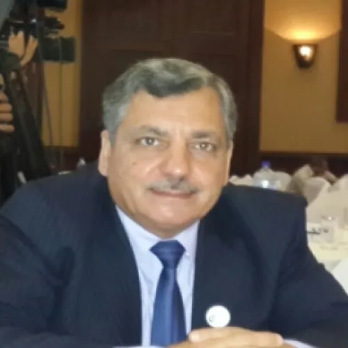 الدكتور جلاء عبدالله التلمس اخصائي في جراحة تجميلية