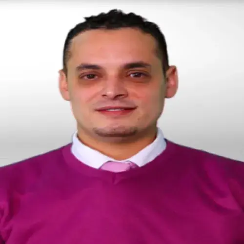 د. يزن جبر اخصائي في طب اسنان