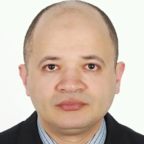 الدكتور وائل كمال سعد الملوك اخصائي في امراض الدم والاورام