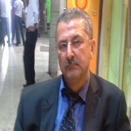 الدكتور رياض محمد علي اخصائي في القلب والاوعية الدموية