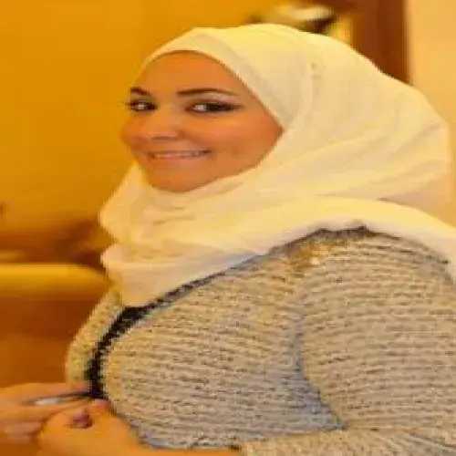 أخصائية تغذية علا الرفاعي