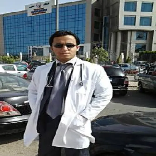 الدكتور موسى جميل رشيد ابو حجر اخصائي في طب عام