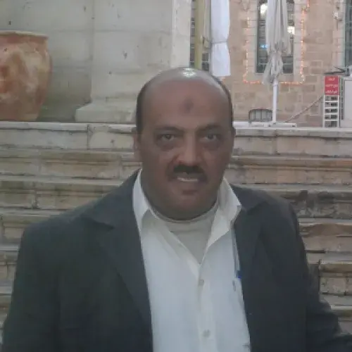 الدكتور منذر محمد يوسف ابوسرية