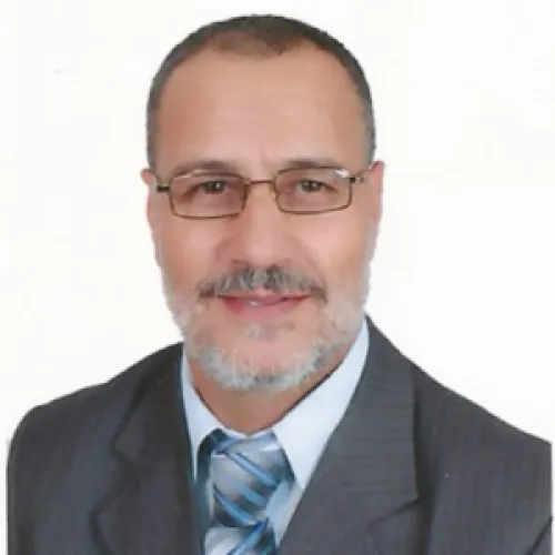 الدكتور عدنان نصار اخصائي في طب عام
