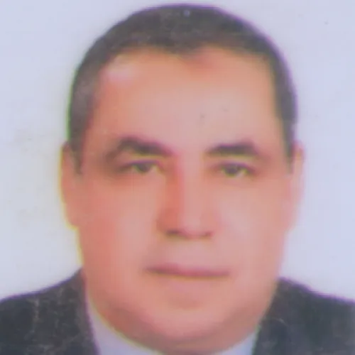 الدكتور محمد حسام الدسن حسن مغربى اخصائي في باطنية