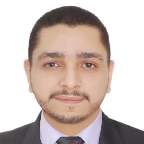 الدكتور احمد حافظ علي اخصائي في باطنية