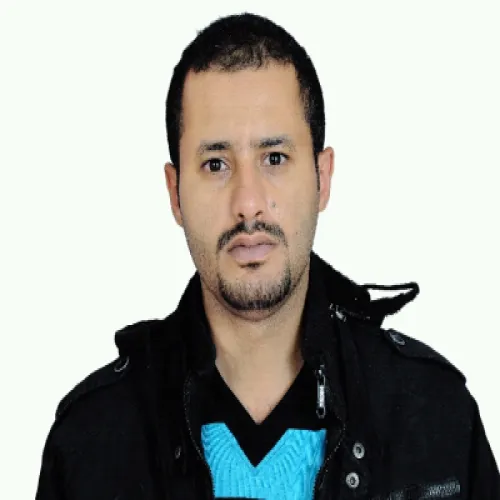 الدكتور الصيدلاني طارق احمد سلطان الشيباني اخصائي في دكتور صيدله 