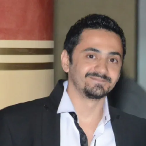 الدكتور احمد السايس اخصائي في طب عام