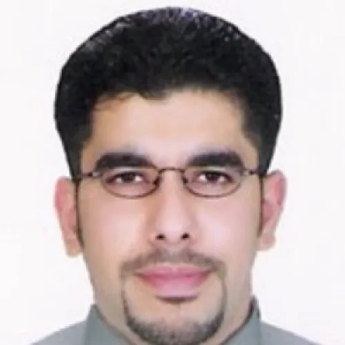 الدكتور محمد منقذ المحمد اخصائي في باطنية