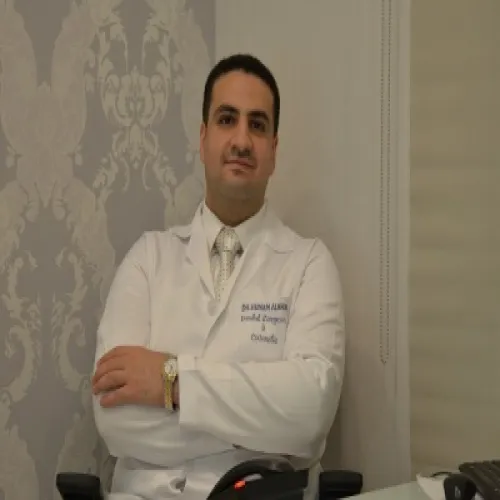 الدكتور همام الحروب اخصائي في طب اسنان