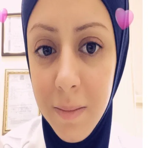 الدكتورة سلوان حاتم اخصائي في طب اسنان