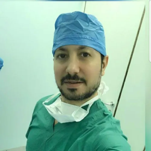 الدكتور علاء الدين نويلاتي اخصائي في القلب والاوعية الدموية