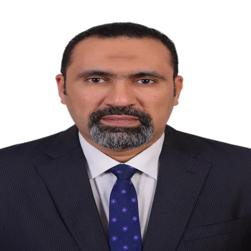 الدكتور محمد محمود القصاص اخصائي في الجهاز الهضمي والكبد