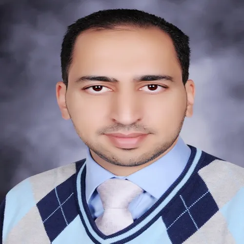 الدكتور احمد المقداد اخصائي في طب اسنان