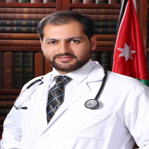 الدكتور اسامة المبيضين اخصائي في طب عام