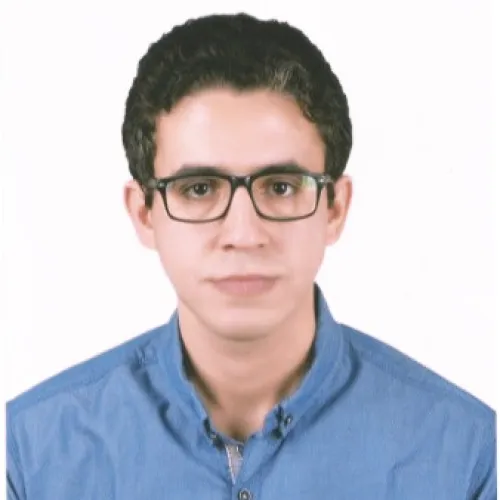 الدكتور ابراهيم نجيب احمد علوان اخصائي في طوارىء