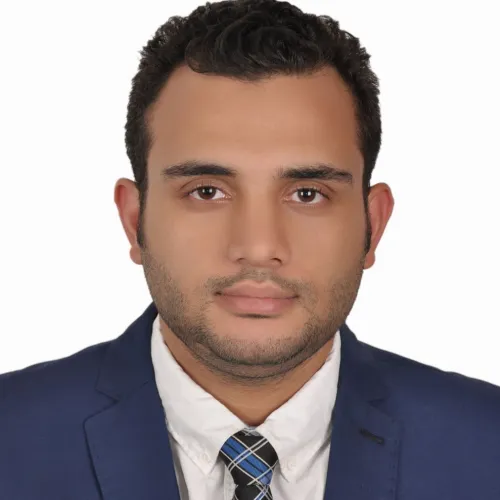 الدكتور محمود عبد السلام اخصائي في صيدلاني