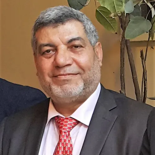 الدكتور عبد الرازق الكرد اخصائي في نسائية وتوليد