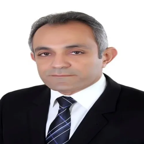 الدكتور محمد عامر اخصائي في القلب والاوعية الدموية