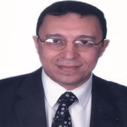 الدكتور محمد محمد سالم الفقى اخصائي في القلب والاوعية الدموية