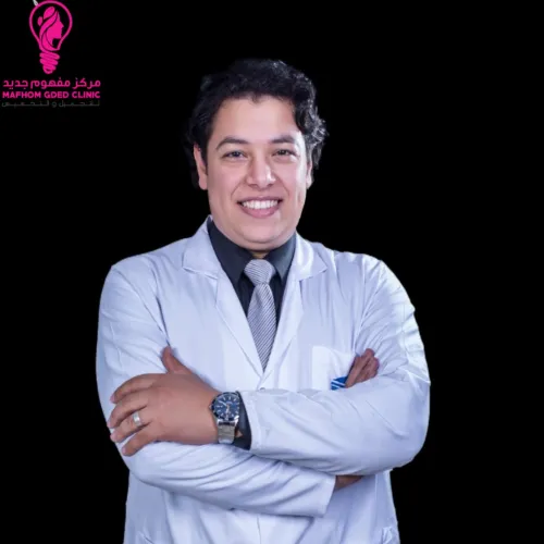 الدكتور محمد صبحى اخصائي في طب عام