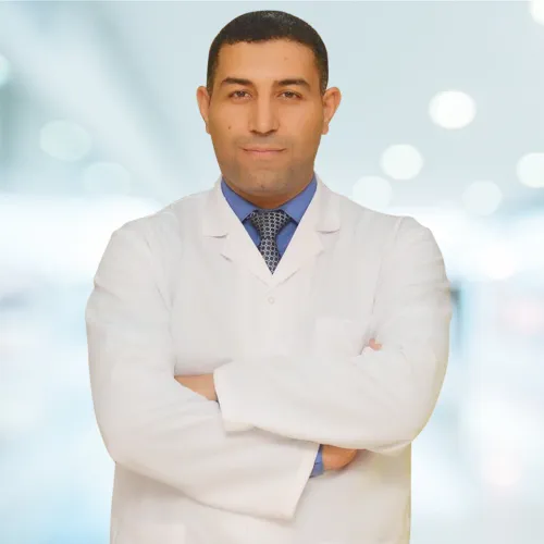 د. محمد عكاشة اخصائي في طب عيون