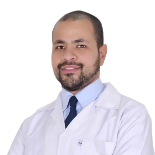 د. محمد تامر اخصائي في جراحة عامة