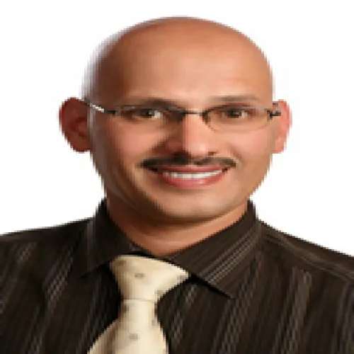 د. خالد عيسى اخصائي في طوارىء