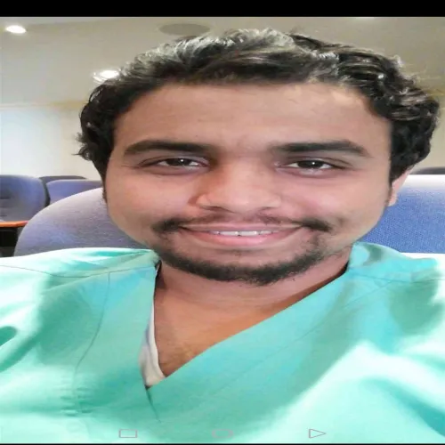 د. معاذ سالم احمد اخصائي في طب عام