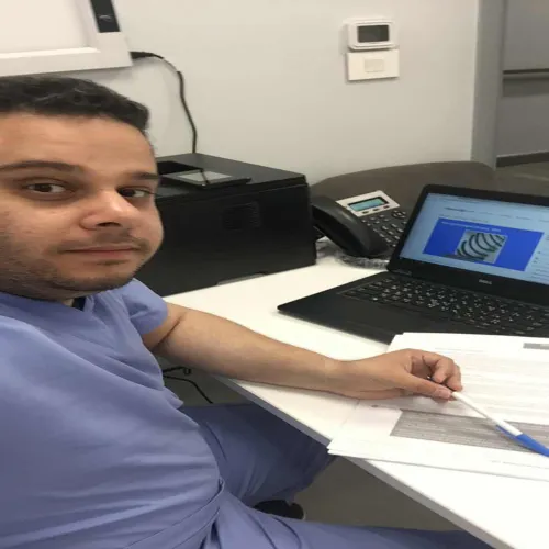 د. احمد رمضان الكصراوي اخصائي في القلب والاوعية الدموية