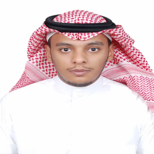 د. عبدالعزيز محمد اخصائي في طب عام