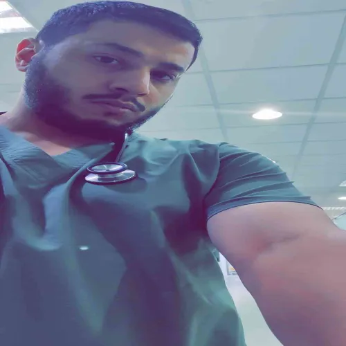 الدكتور محمد شاهين اخصائي في طب عام