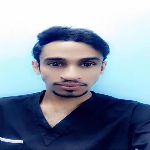 د. حسين الشريف النضيري اخصائي في طب عام