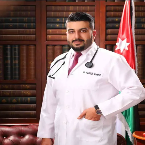 د. عبدالله محمد علاونه اخصائي في طب عام