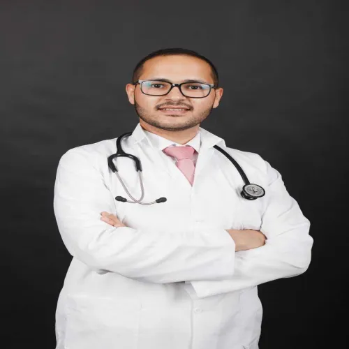 د. علي محمد خريسات اخصائي في طب عام