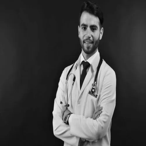 د. محمد هاشم طاهات اخصائي في طب عام