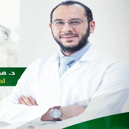 الدكتور محمد وسيم العقاد اخصائي في تقويم الأسنان