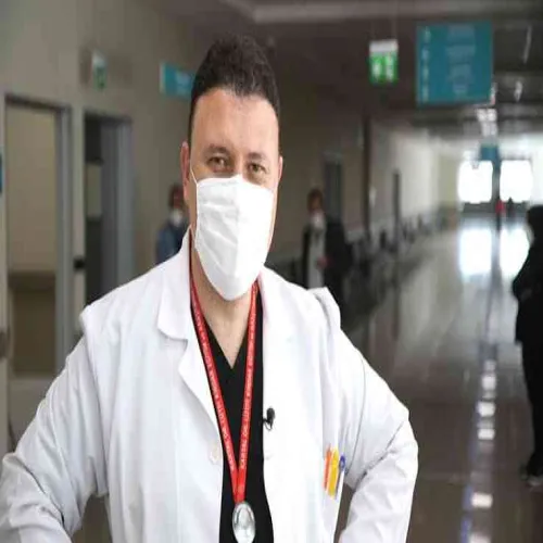 د. محمد رمضان حسين اخصائي في طب عام