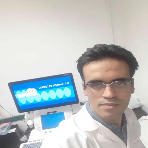 د. نور الدين محمد مراد اخصائي في طب عام