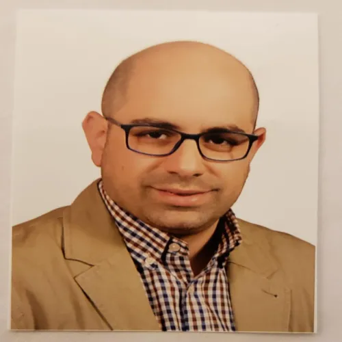 د. خلدون زياد الشريف اخصائي في طب اسنان