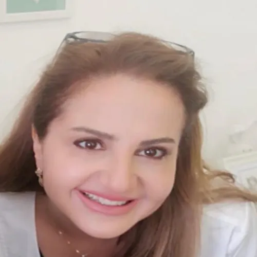 الدكتورة مي حبايبه اخصائي في طب اسنان
