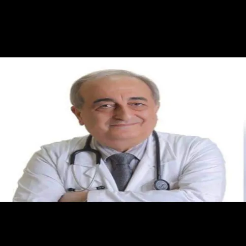 د. محمد اكثم الحياري اخصائي في القلب والاوعية الدموية