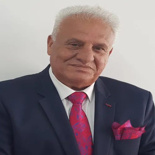 د. يونس محمود الحاج حسين محمد اخصائي في جراحة عامة