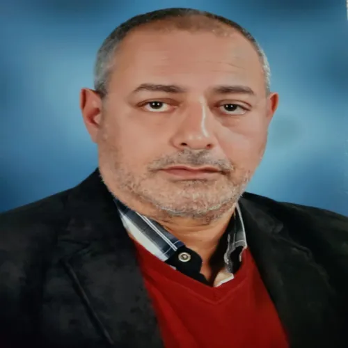 د. محمد غازى اخصائي في جراحة الأورام