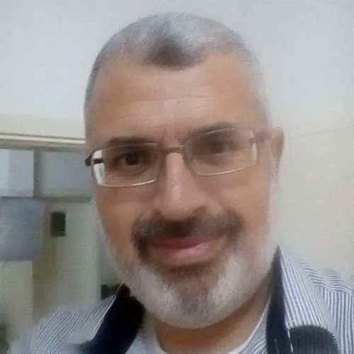 الدكتور محمد عرقاوي اخصائي في طب اسنان