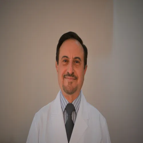 د. غزوان حمدي محملجي اخصائي في الجلدية والتناسلية