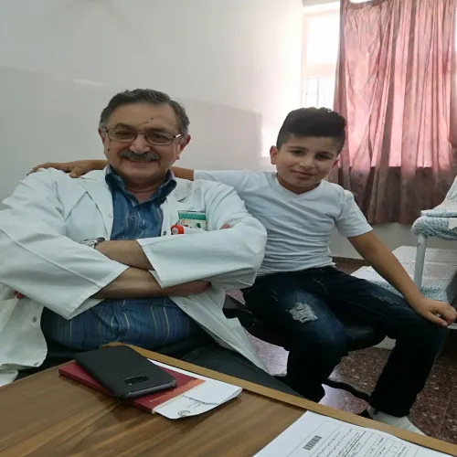 الدكتور هيثم خالد الحسن اخصائي في جراحة الأوعية الدموية،جراحة عامة